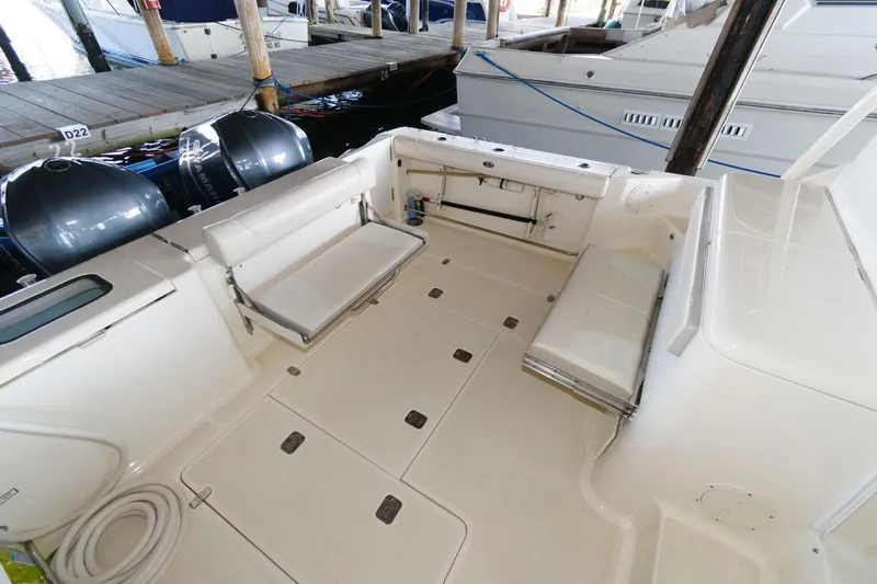 Slide: The Image of Pursuit OS 345 Offshore 2014 - 6