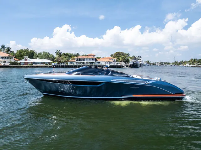 Slide: The Image of Riva 38' Rivamare 2020 - 41