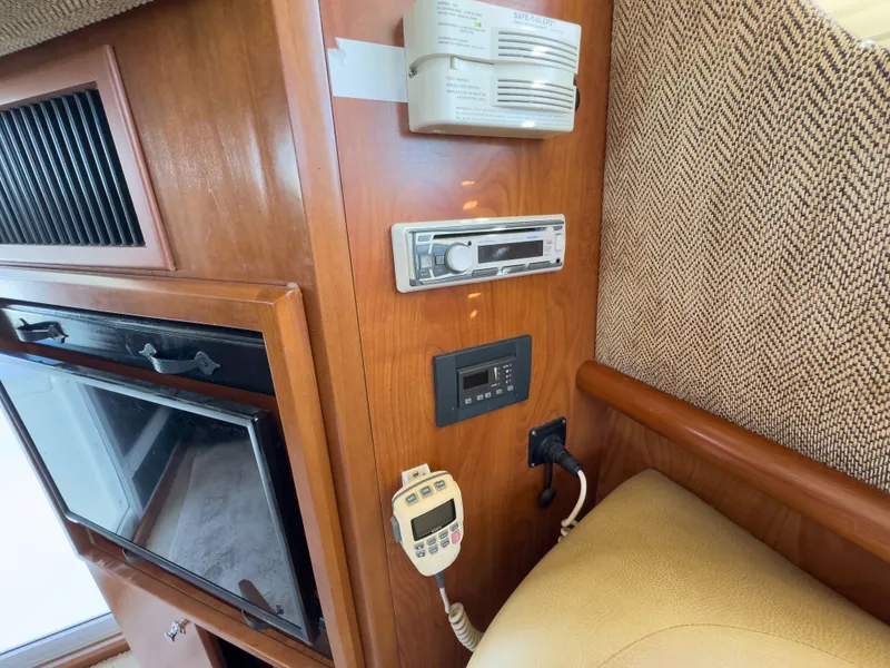 Slide: The Image of Silverton 34 Convertible 2007 - 22