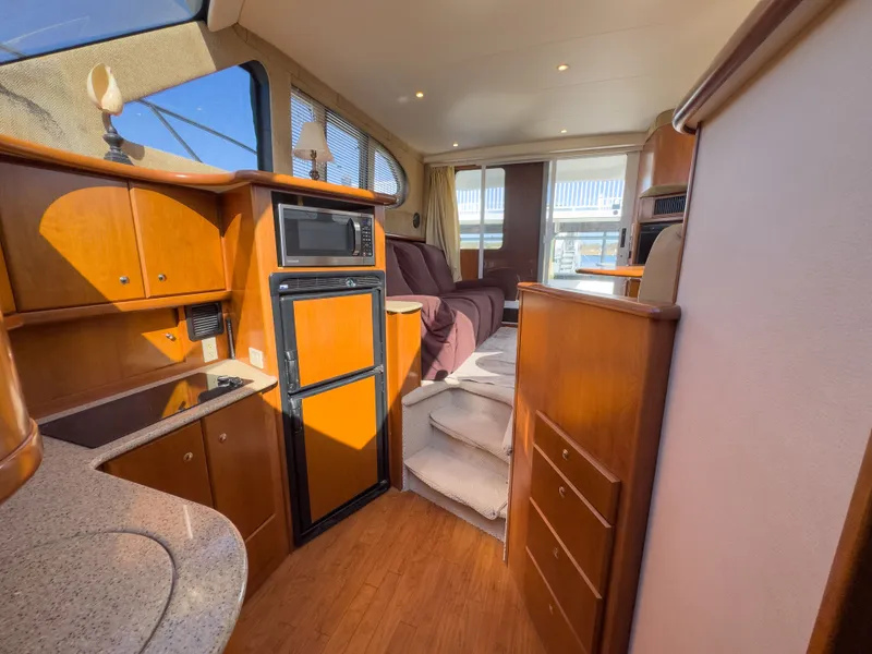 Slide: The Image of Silverton 34 Convertible 2007 - 33