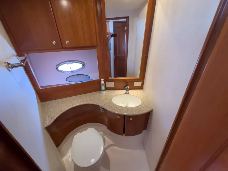 Slide: The Image of Silverton 34 Convertible 2007 - 37