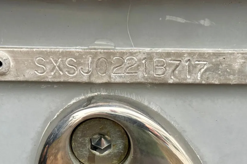 Slide: The Image of Hull identification number on 2017 Sea Hunt Gamefish 30 boat. - 4