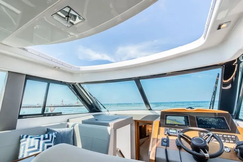 Slide: The Image of Tiara C39 Coupe 2023 - 10