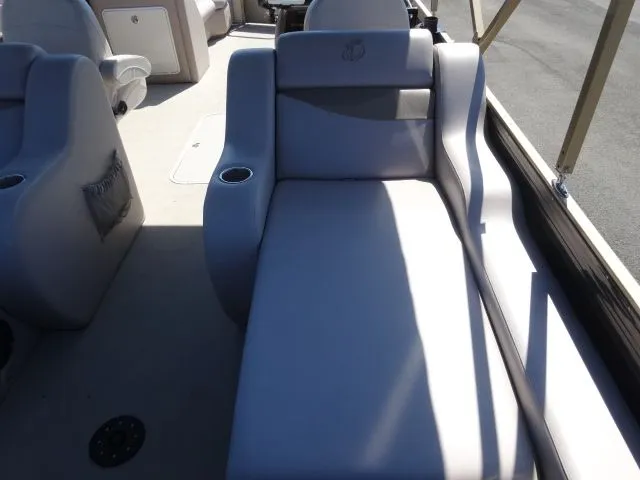 Slide: The Image of Aloha Custom 2013 - 14