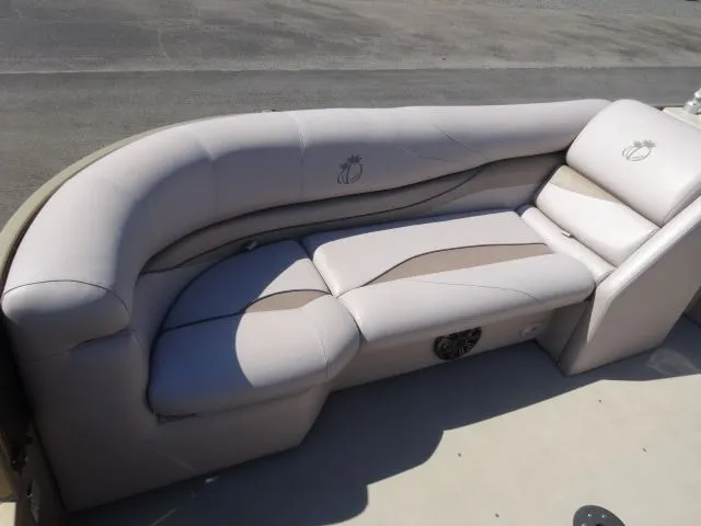 Slide: The Image of Aloha Custom 2013 - 6