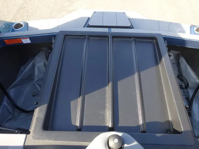 Slide: The Image of Axis T23 2022 - 16