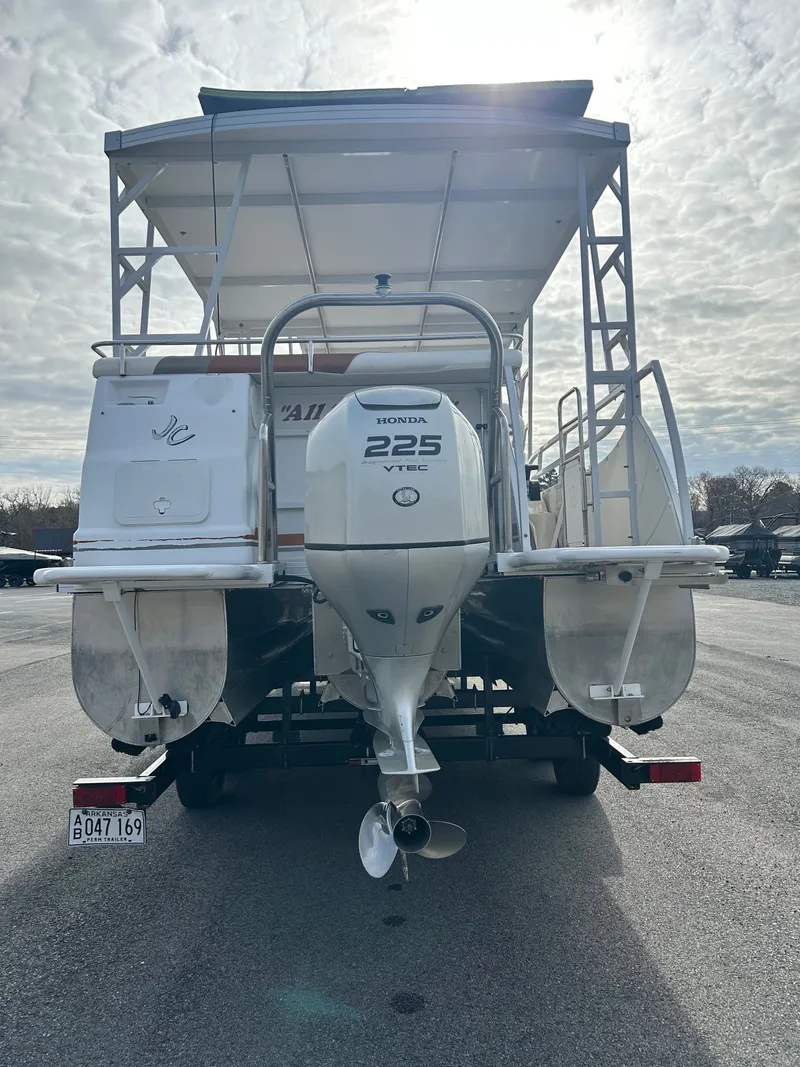 Slide: The Image of JC Manufacturing SportToon 25TT 2011 - 3