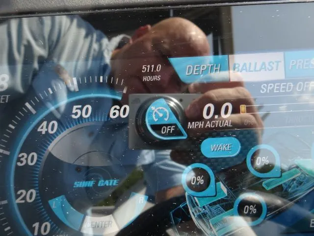 Slide: The Image of Malibu Wakesetter 25 LSV 2016 - 14
