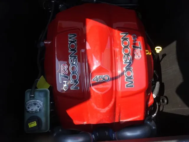 Slide: The Image of Malibu Wakesetter 25 LSV 2016 - 15