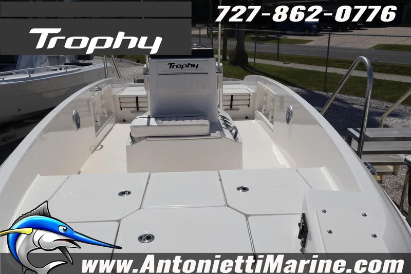 Slide: The Image of 2026 Bayliner Trophy T18 boat interior at Antonietti Marine dealership. - 3