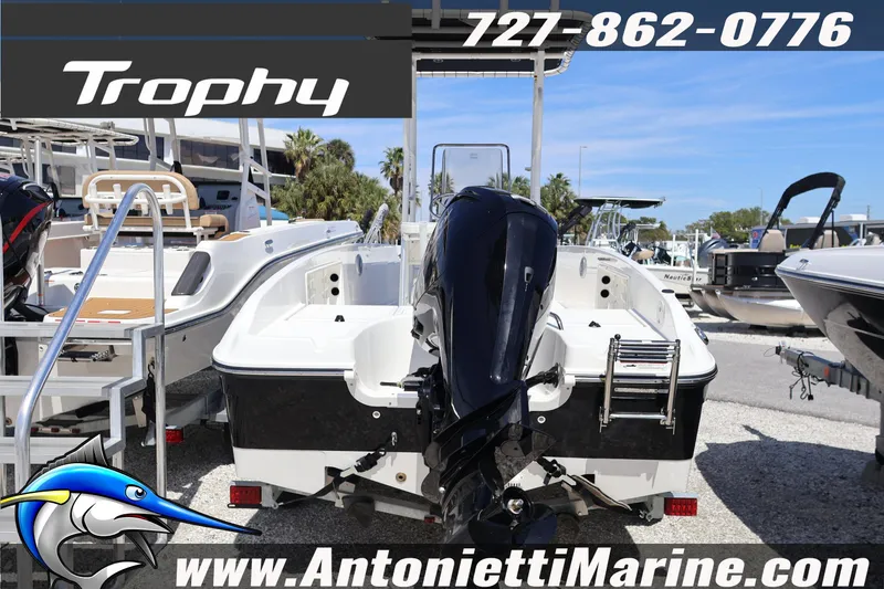 Slide: The Image of 2026 Bayliner Trophy T18 boat displayed at Antonietti Marine dealership. - 5