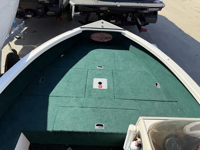 Slide: The Image of Crestliner Fish Hawk 1650 1998 - 18