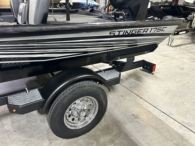 Slide: The Image of Lowe Stinger 175C 2019 - 10