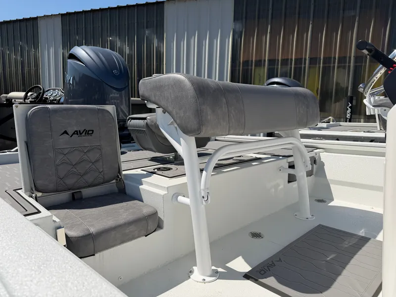 Slide: The Image of Avid 21 FSX 2026 - 10