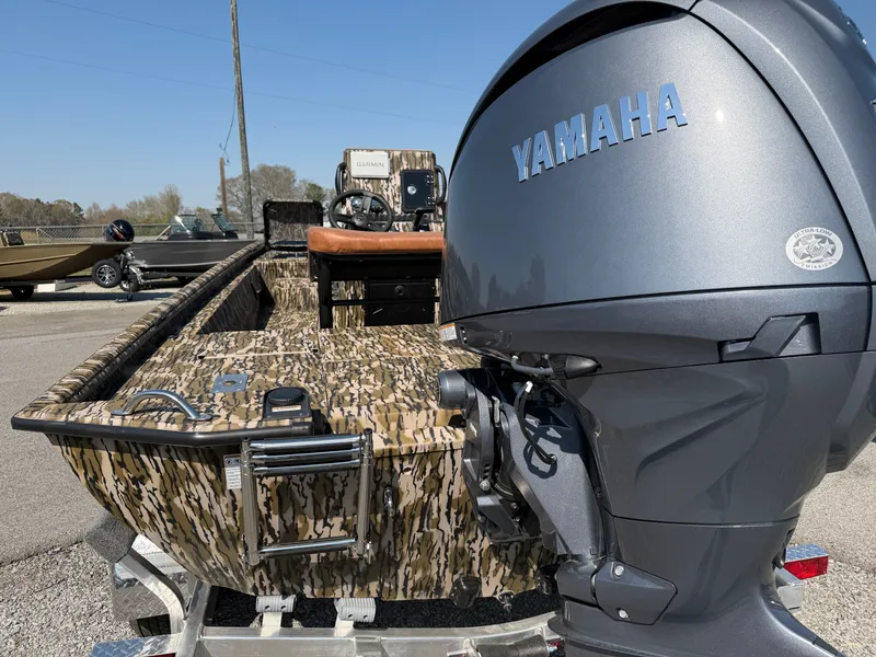 Slide: The Image of Avid 20CC Rogue 2026 - 12