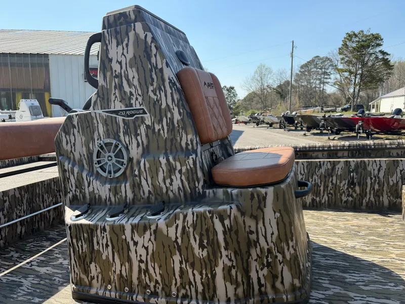 Slide: The Image of Avid 20CC Rogue 2026 - 6