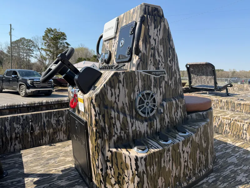 Slide: The Image of Avid 20CC Rogue 2026 - 7