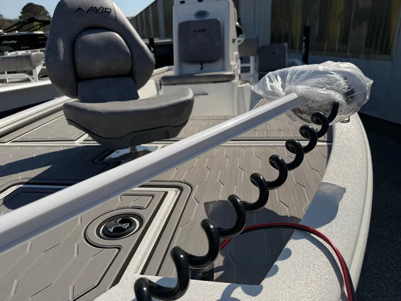 Slide: The Image of Avid 21 FSX 2026 - 13