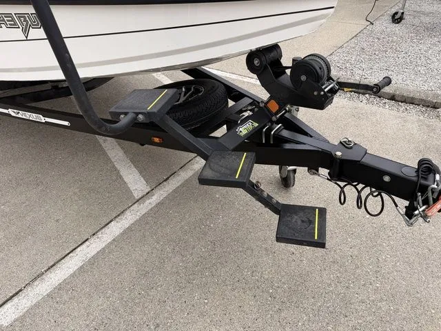 Slide: The Image of Vexus AVX2080 2021 - 9