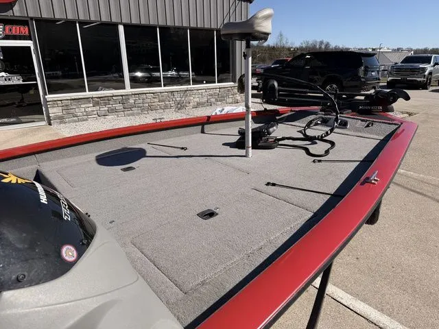 Slide: The Image of Tracker Pro Team 175 TXW 2013 - 7