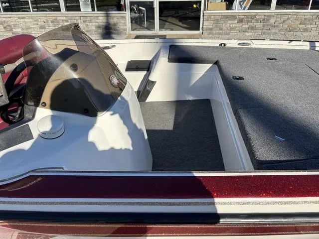 Slide: The Image of Nitro 912 Savage 1998 - 10