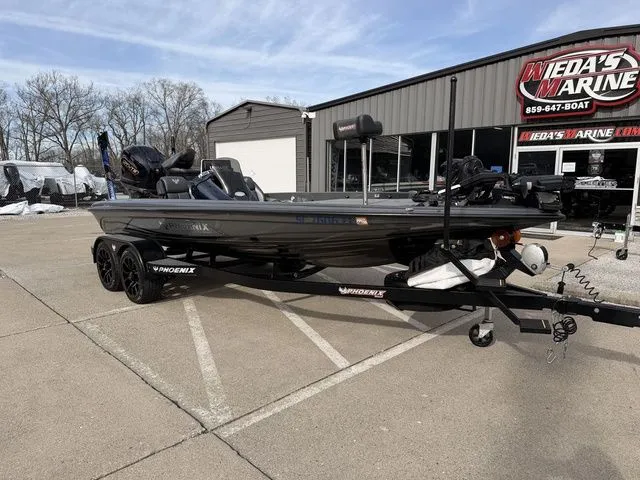 Slide: The Image of Phoenix Bass Boat 920 Elite 2025 - 10