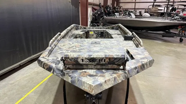 Slide: The Image of Excel 1751 Viper W/ Tohatsu 60 2026 - 8