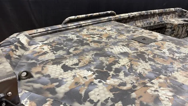 Slide: The Image of Excel 1751 Viper W/ Tohatsu 60 2026 - 15