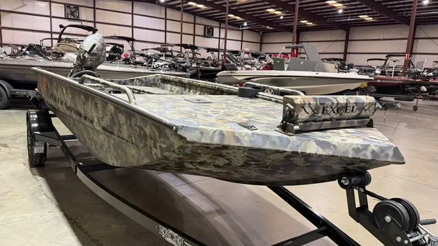 Slide: The Image of Excel 1751 Viper W/ Tohatsu 60 2026 - 7