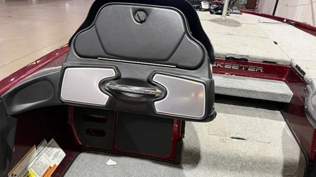 Slide: The Image of Skeeter FX20 W/ Yamaha 250 SHO 2013 - 12