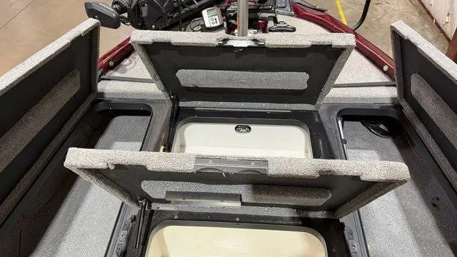 Slide: The Image of Skeeter FX20 W/ Yamaha 250 SHO 2013 - 15