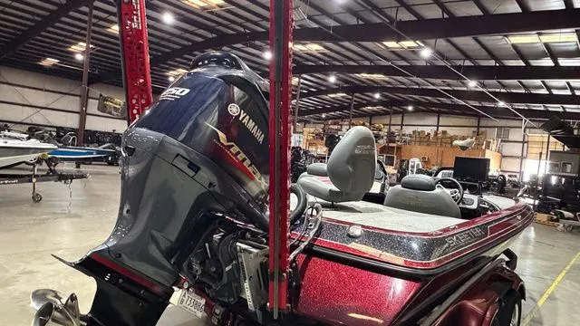 Slide: The Image of Skeeter FX20 W/ Yamaha 250 SHO 2013 - 5