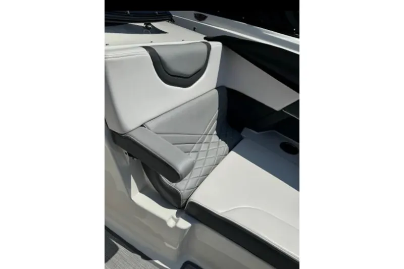 Slide: The Image of 2018 Chaparral 307 SSX boat seat with modern, quilted upholstery design. - 11