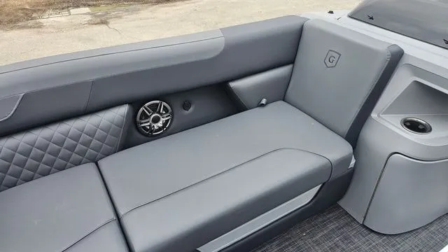 Slide: The Image of Sweetwater SWEETWATER 2286 SFLC W/250HP 2026 - 13