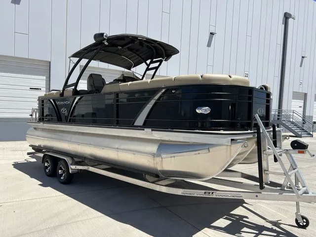 Slide: The Image of Veranda VP22RCT Luxury Tri-Toon 2023 - 2