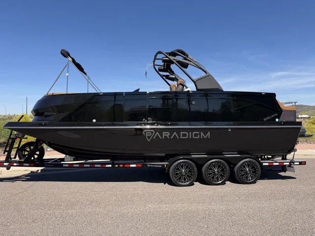 Slide: The Image of Paradigm Boats 266 SURF SL 2025 - 6