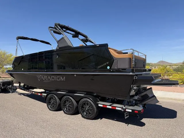 Slide: The Image of Paradigm Boats 266 SURF SL 2025 - 7