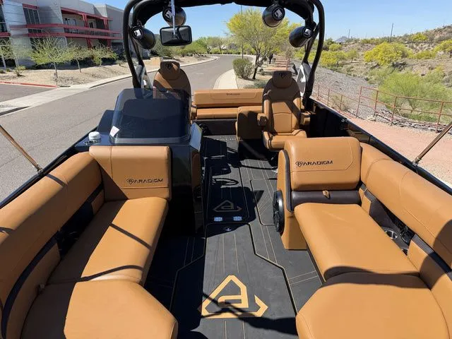 Slide: The Image of Paradigm Boats 266 SURF SL 2025 - 8