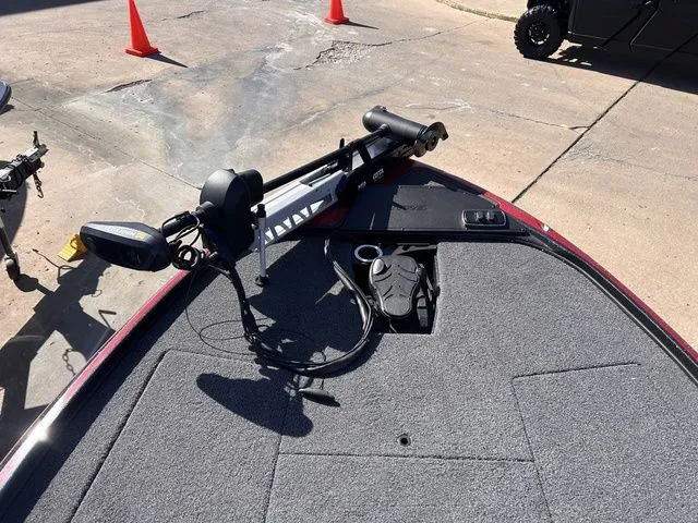 Slide: The Image of Nitro Z18 2022 - 10