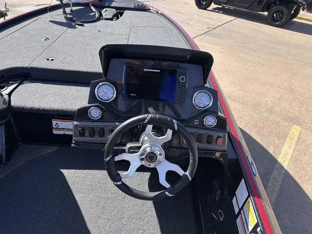 Slide: The Image of Nitro Z18 2022 - 8