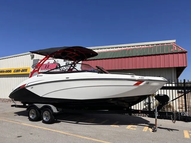 The Image of Yamaha 242X E-Series 2018 - 1