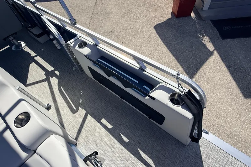 Slide: The Image of 2026 Avalon 2585 Venture 85 VRB Tri Toon boat interior with seating and railing details. - 13