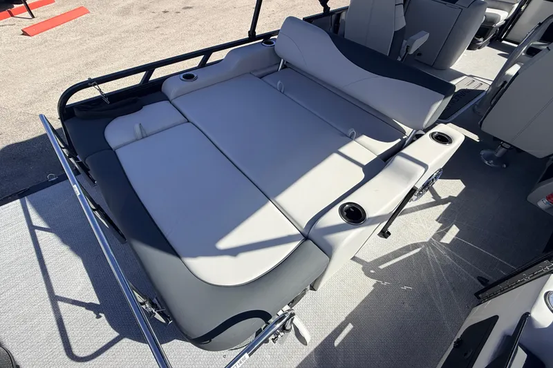 Slide: The Image of 2026 Avalon 2385 LSZ Versatile Rear Bench with cup holders and sleek design. - 25