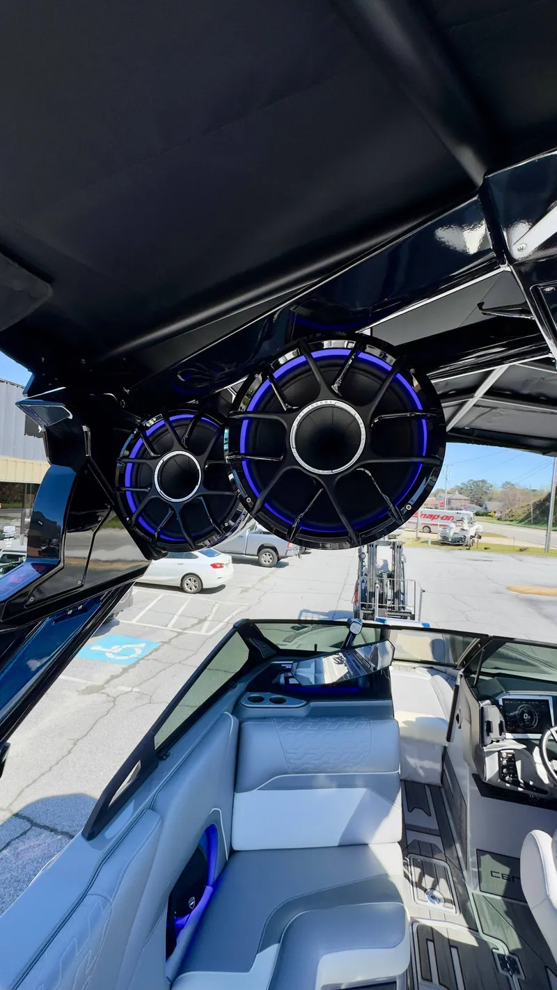 Slide: The Image of Centurion Ri245 2024 - 12