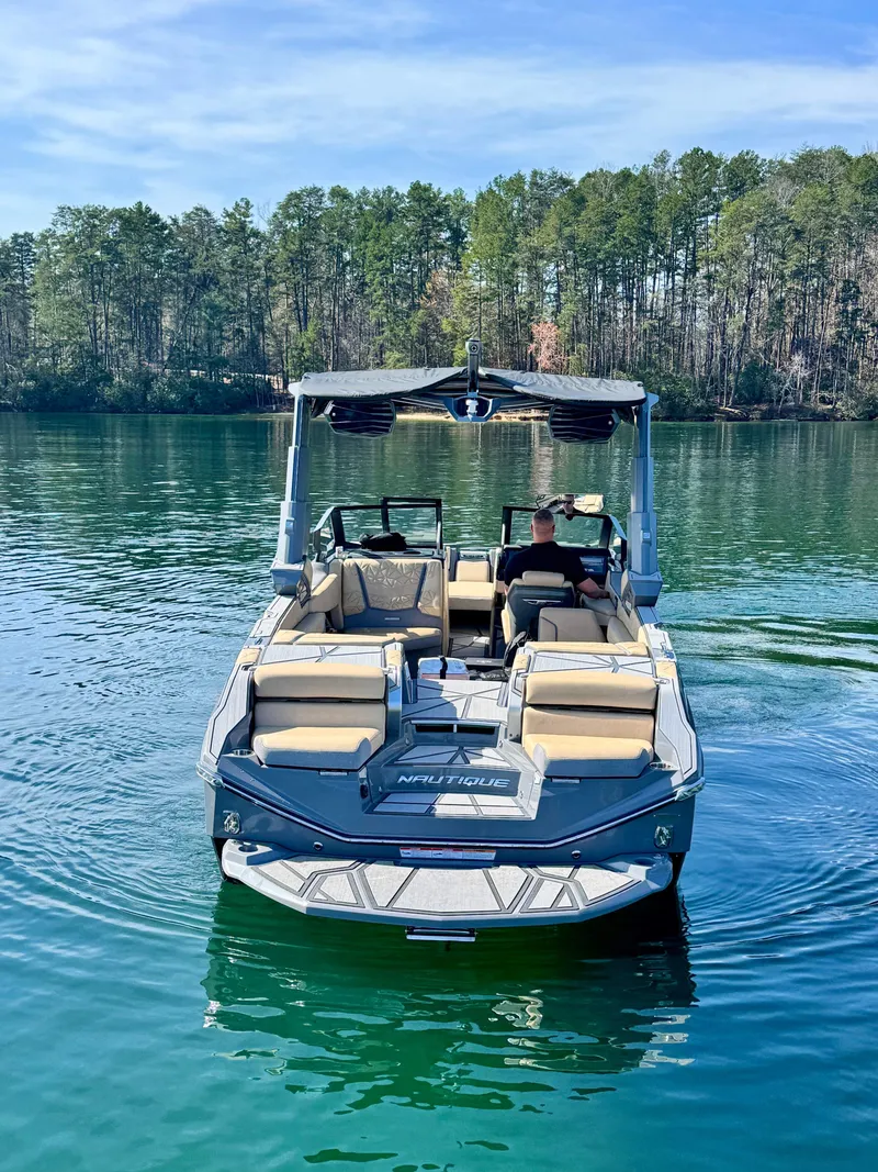 Slide: The Image of Nautique Super Air Nautique G25 Paragon 2025 - 8