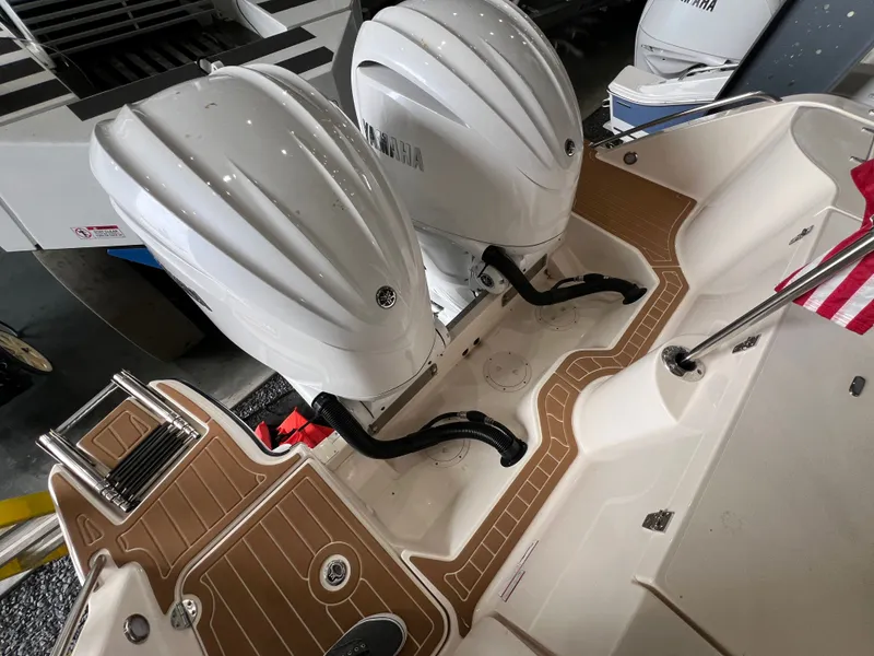 Slide: The Image of Grady-White Freedom 325 2023 - 17