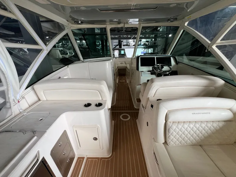 Slide: The Image of Grady-White Freedom 325 2023 - 20