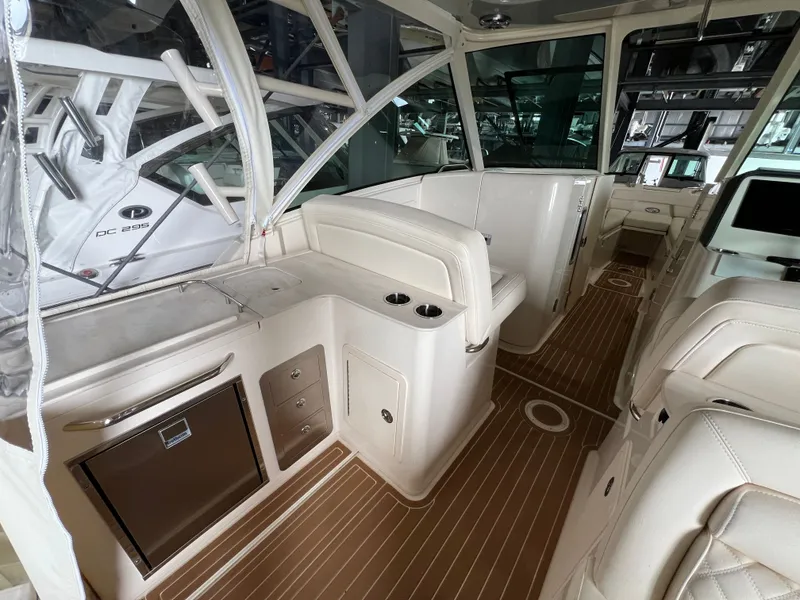 Slide: The Image of Grady-White Freedom 325 2023 - 21