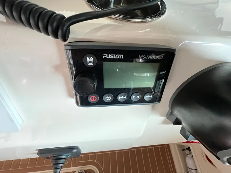 Slide: The Image of Grady-White Freedom 325 2023 - 34