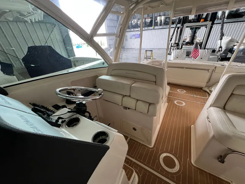 Slide: The Image of Grady-White Freedom 325 2023 - 44